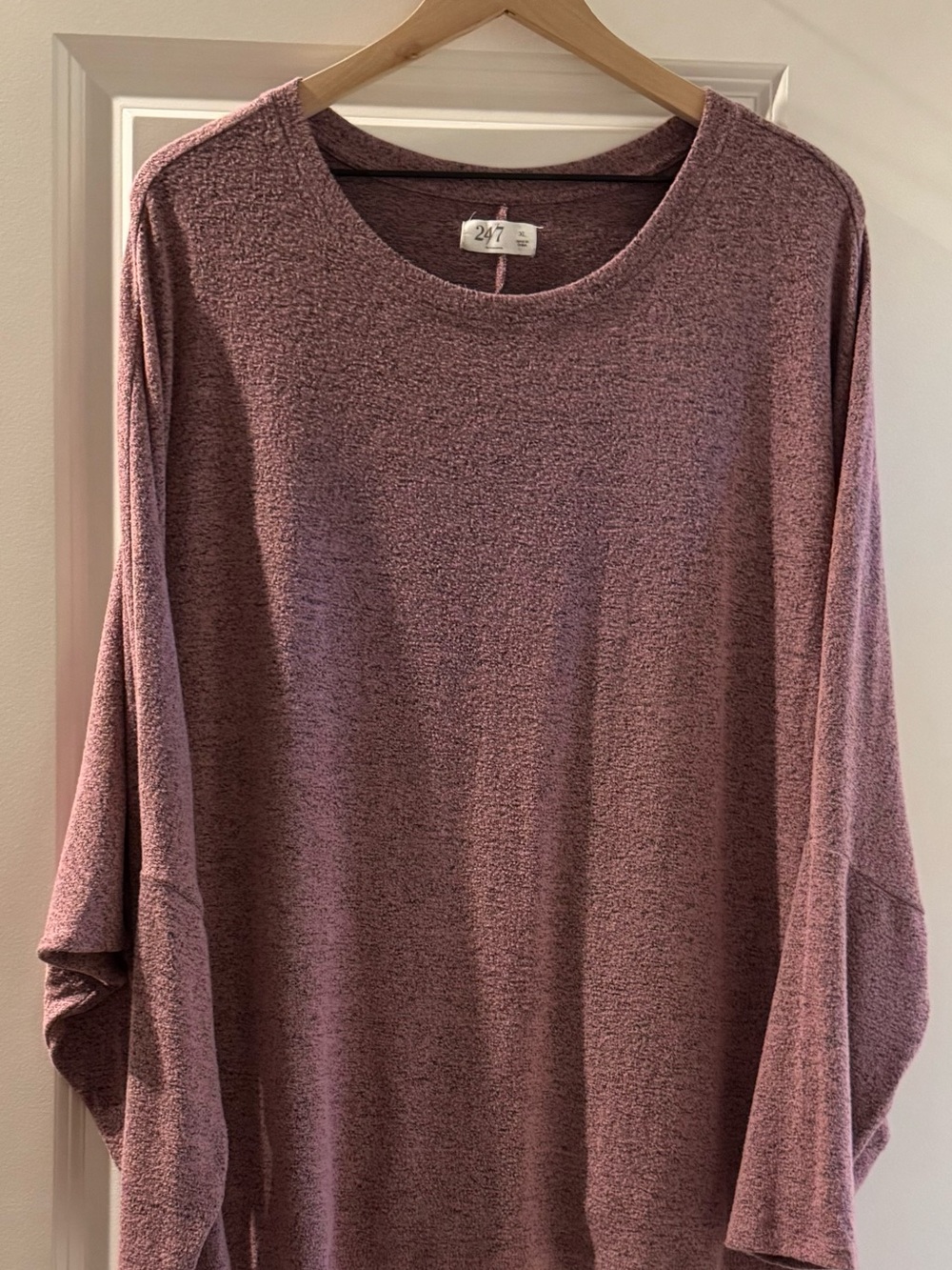 47 Women's Dusty Mauve Dolman Pullover - Picture 2 of 5